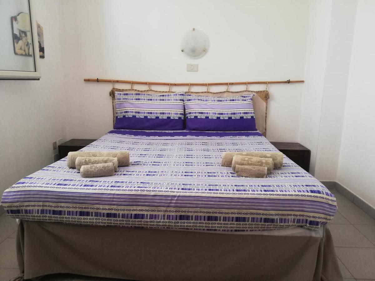 Sicilia Mare Hotel Porto Palo Bagian luar foto